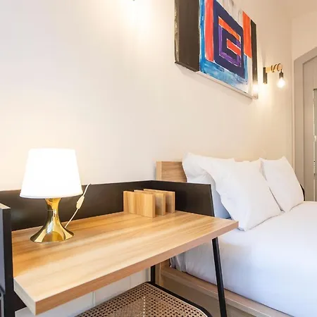 Modern Retro Downtown By Lovelystay * Oporto