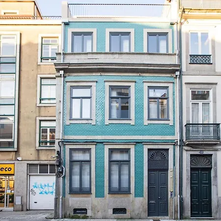 Modern Retro Downtown By Lovelystay Oporto